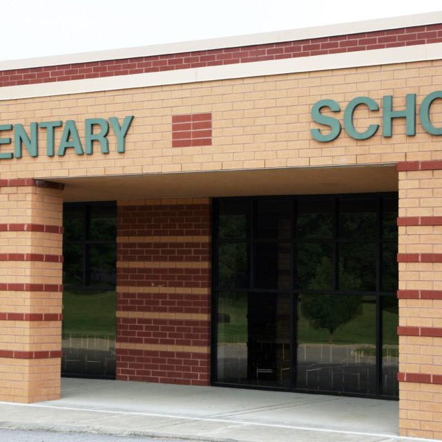 37611931 – elementary school